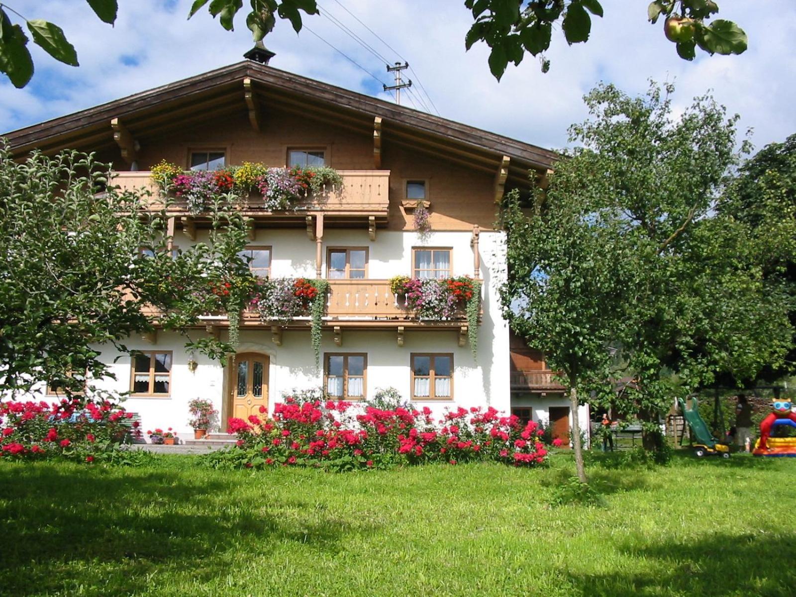 Herzoghof ลีโอกัง ภายนอก รูปภาพ